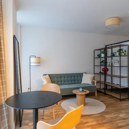 Helle Ferienwohnungen Am Mehringdamm - Stylisch Und Zentral Berlín Exterior foto