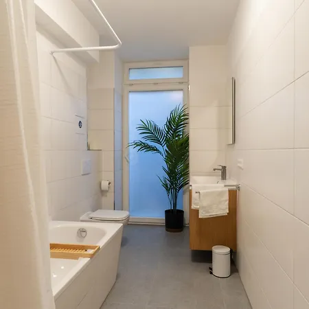 Helle Ferienwohnungen Am Mehringdamm - Stylisch Und Zentral Berlín Exterior foto